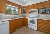 3160 CONSORT COURT - thumbnail 12