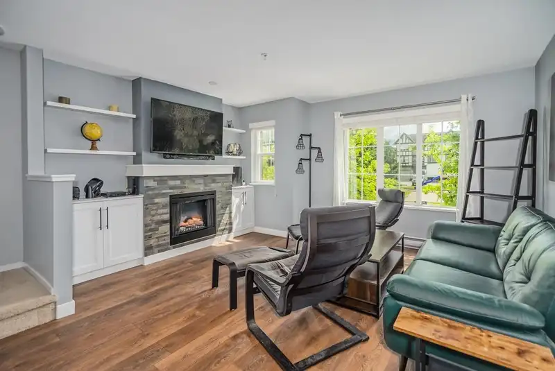 151 20875 80 AVENUE - photo 4 of 37