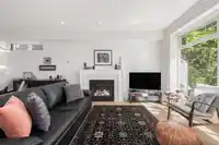 1823 NAPIER STREET - thumbnail 4