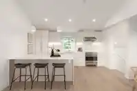464 E 17TH AVENUE - thumbnail 2