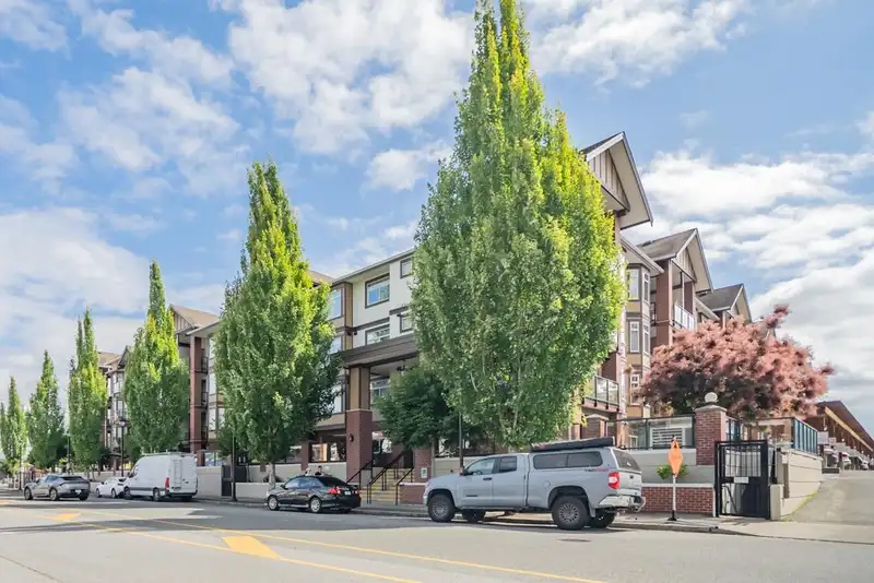 351 5660 201A STREET - photo 1 of 23