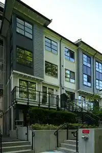 210 2045 HERITAGE PARK LANE - thumbnail 12