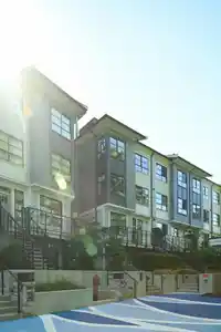 210 2045 HERITAGE PARK LANE - thumbnail 14