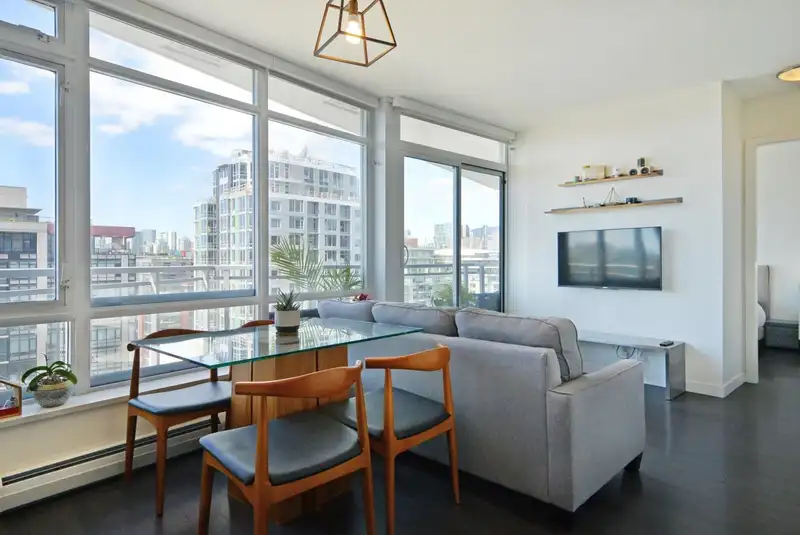 1409 1775 QUEBEC STREET - photo 2 of 22