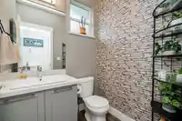 8437 207A STREET - thumbnail 11