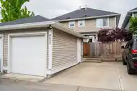8437 207A STREET - thumbnail 33