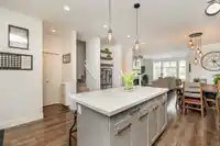 8437 207A STREET - thumbnail 9