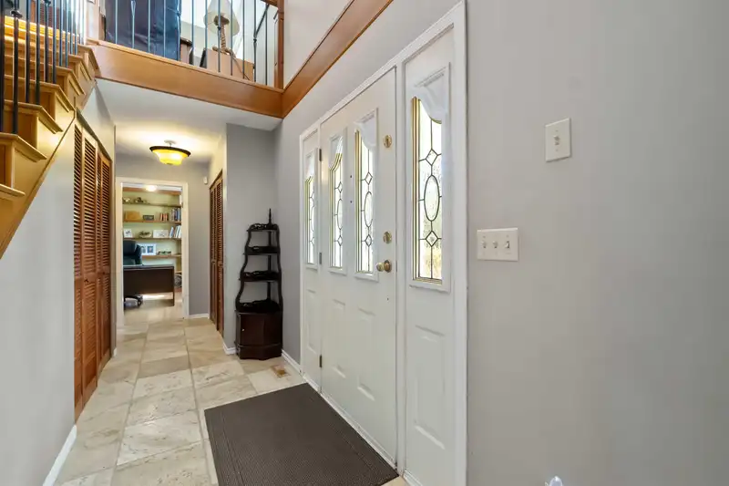 24109 124 AVENUE - photo 3 of 40