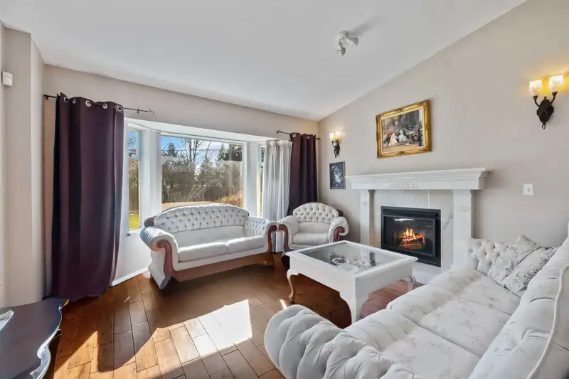 24109 124 AVENUE - photo 4 of 40