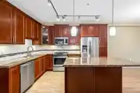 526 8157 207 STREET - thumbnail 13