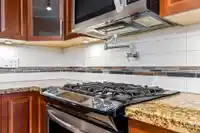526 8157 207 STREET - thumbnail 17
