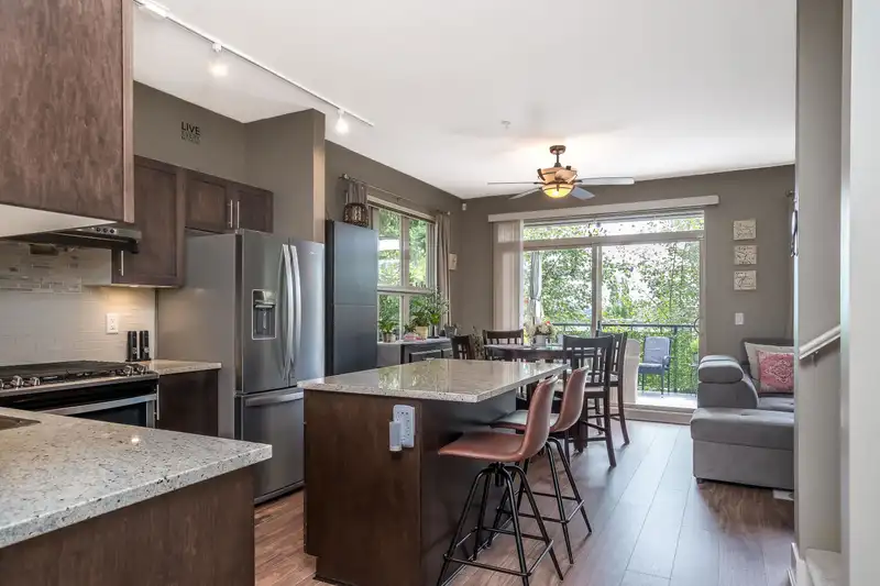 60 20326 68 AVENUE - photo 4 of 38