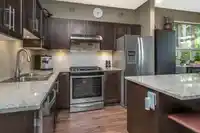 60 20326 68 AVENUE - thumbnail 5