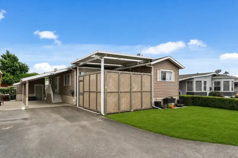 64 9055 ASHWELL ROAD - photo 1 of 26