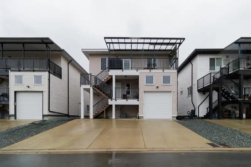 1411 SALTER STREET - photo 2 of 25