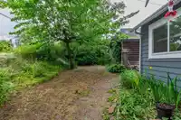 20420 LORNE AVENUE - thumbnail 24