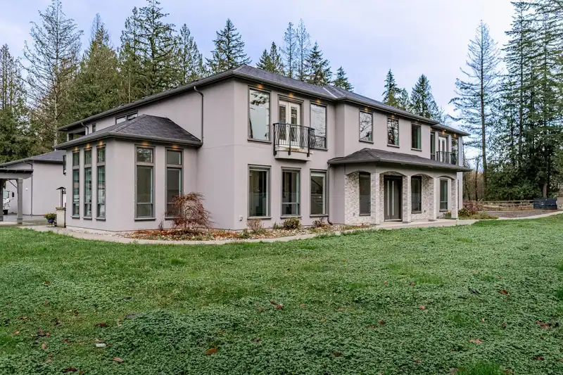26461 60 AVENUE - photo 3 of 40