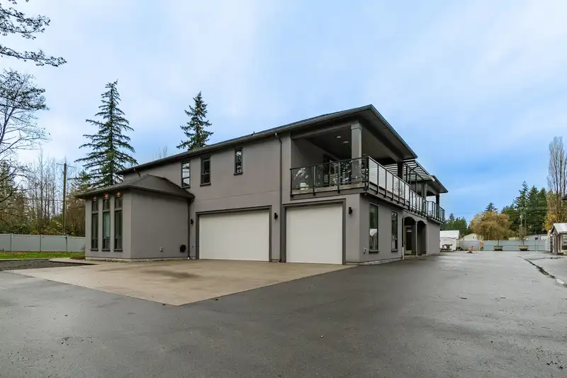 26461 60 AVENUE - photo 4 of 40