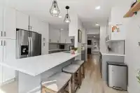 17 1195 FALCON DRIVE - thumbnail 1