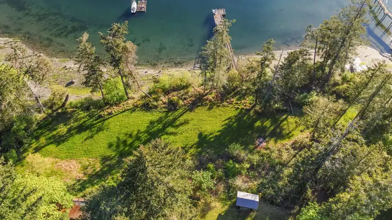 3045 MONTAGUE ROAD - photo 1 of 18