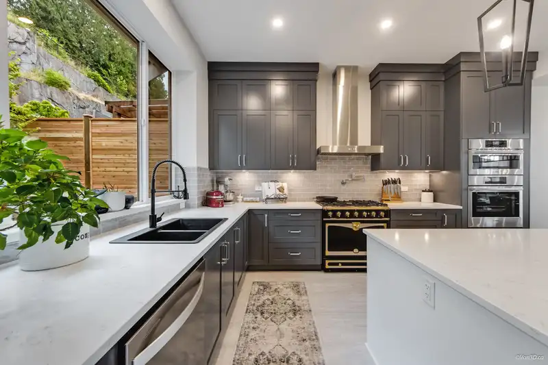 14046 MIER DRIVE - photo 4 of 38