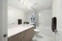 113 5311 ADMIRAL WAY - thumbnail 24