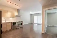 302 5811 177B STREET STREET - thumbnail 8