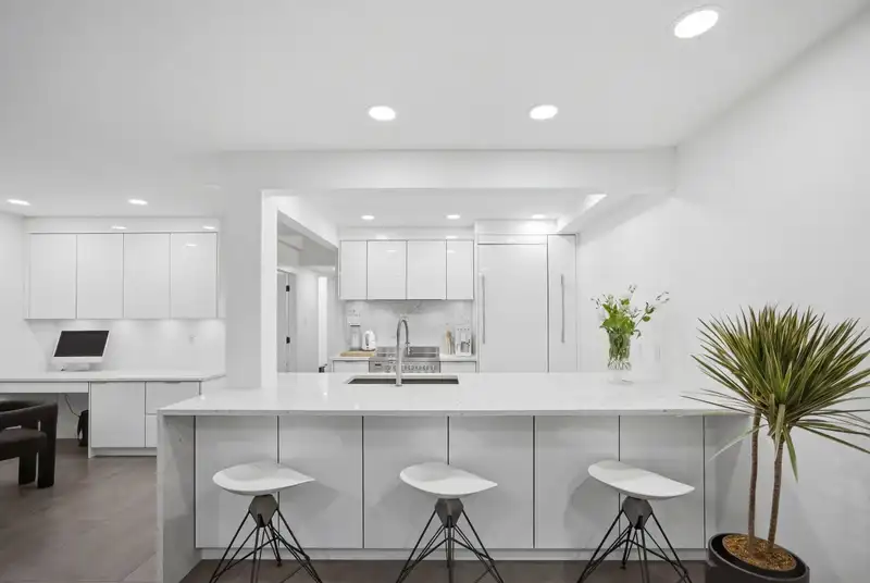 3321 MOUNTAIN HIGHWAY - photo 1 of 36
