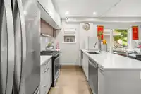 2745 WARD STREET - thumbnail 4