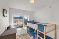 33 528 E 2ND STREET - thumbnail 20