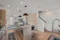 33 528 E 2ND STREET - thumbnail 9