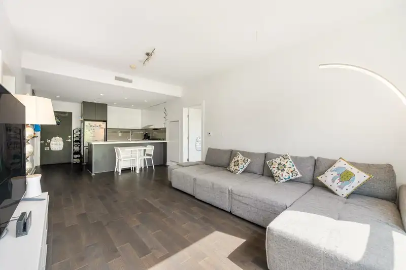 222 5311 CEDARBRIDGE WAY - photo 4 of 24