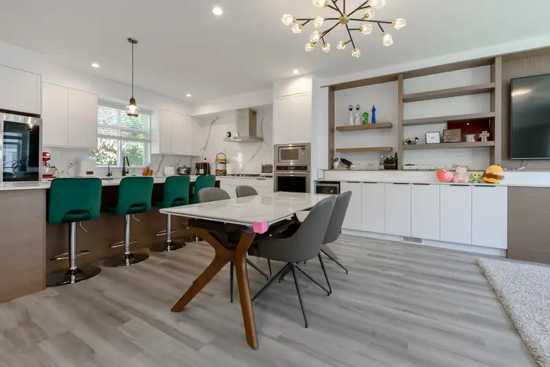 38 10488 124 STREET - photo 1 of 32