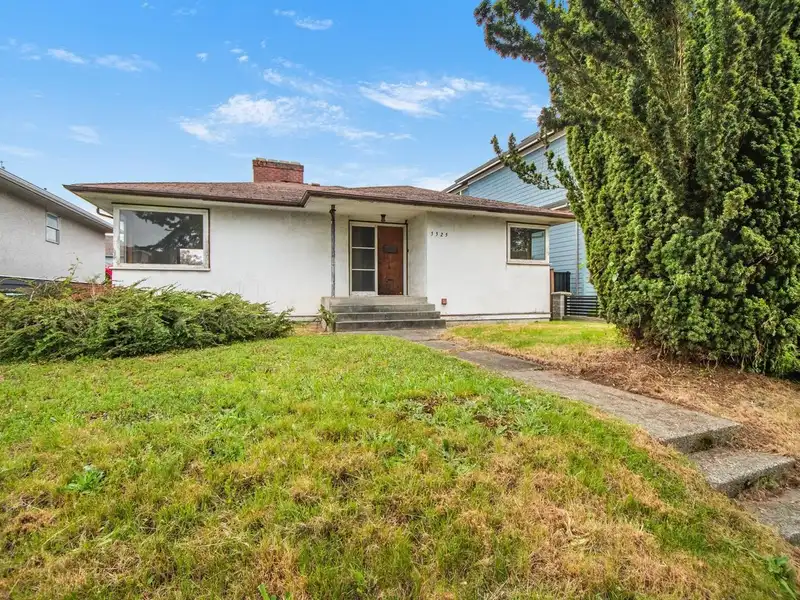 3325 E 49TH AVENUE - photo 1 of 22