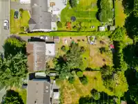 1546 53A STREET - thumbnail 4