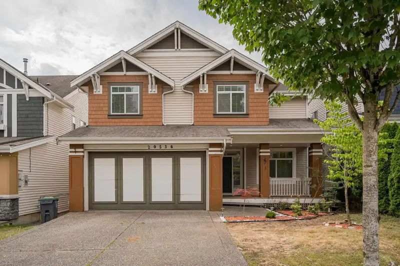 20536 68 AVENUE - photo 1 of 40