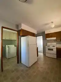 15855 VINE AVENUE - thumbnail 7