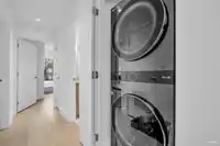 2796 E 4TH AVENUE - thumbnail 31
