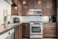 2315 MOUNTAIN HIGHWAY - thumbnail 9