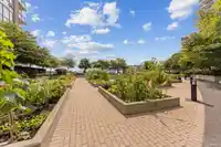 1106 2978 GLEN DRIVE - thumbnail 25