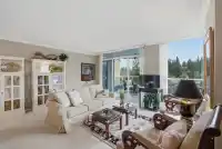 704 995 ROCHE POINT DRIVE - thumbnail 4
