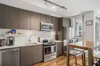 206 289 E 6TH AVENUE - thumbnail 3
