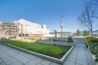 206 289 E 6TH AVENUE - thumbnail 10