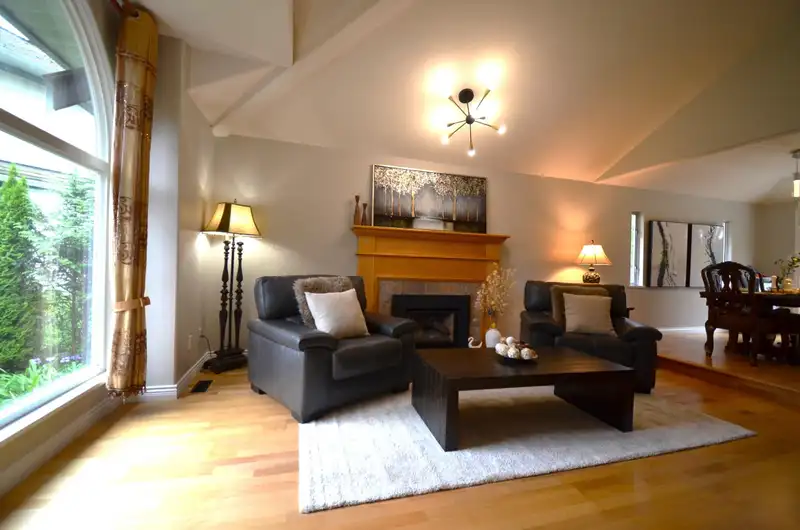 20530 96B AVENUE - photo 3 of 40