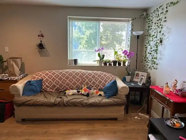 7590-7592 FRASER STREET - photo 3 of 40