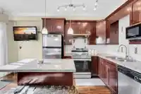 42 9533 130A STREET - thumbnail 12