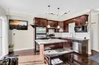 42 9533 130A STREET - thumbnail 13