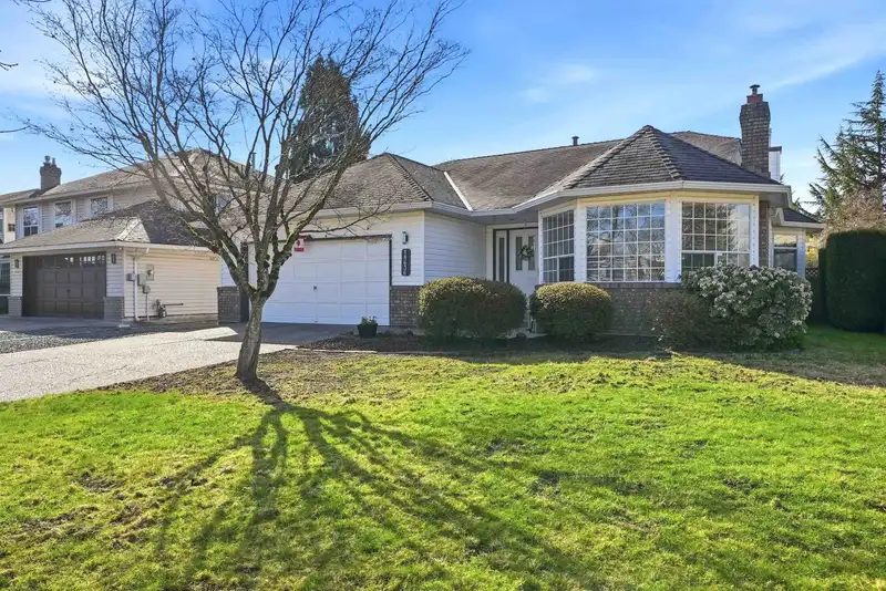 18636 62A AVENUE - photo 1 of 29