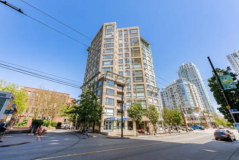 1304 283 DAVIE STREET - photo 2 of 39