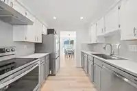 1 7110 BARNET ROAD - thumbnail 8
